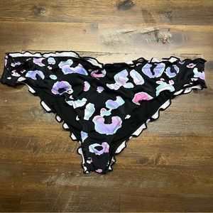 Salt + Cove bright animal print bikini bottoms with rouched back EUC